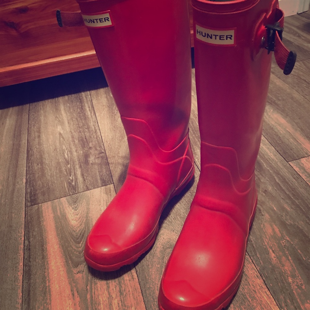 Red Hunter rain boots size 8